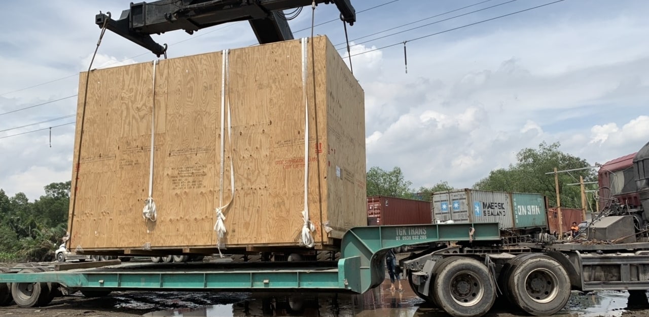 van-chuyen-hang-sieu-truong-hang-qua-kho-qua-tai